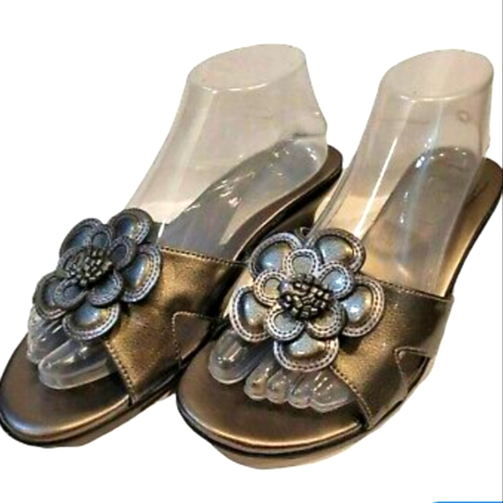 Ok metallic grey heels